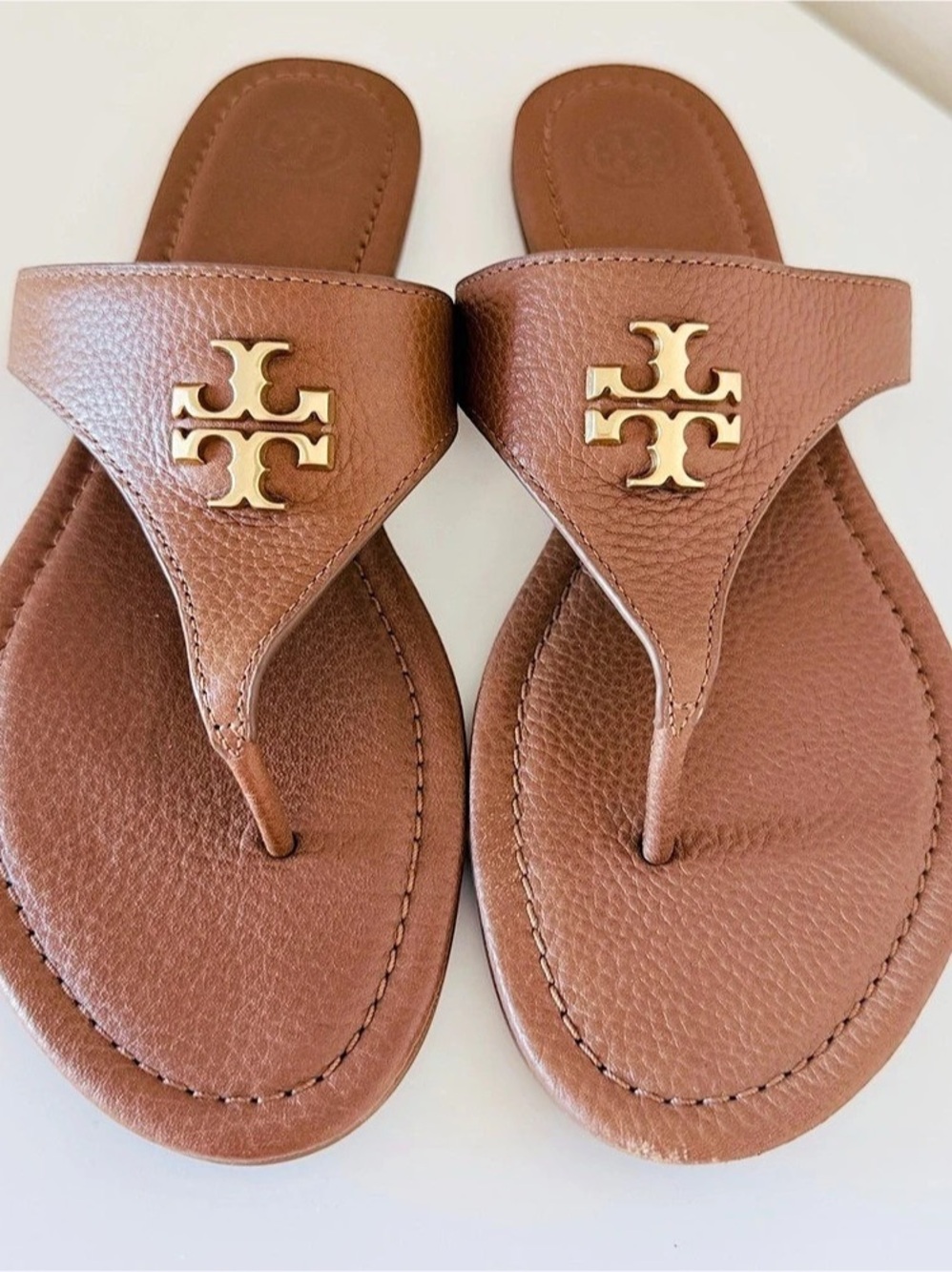 Tory Burch Jolie Sandal Pebbled Leather Thong Sandals Tobacco Brown US 8M